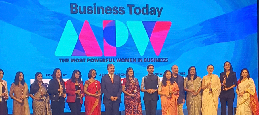 GM with the Most Powerful Women