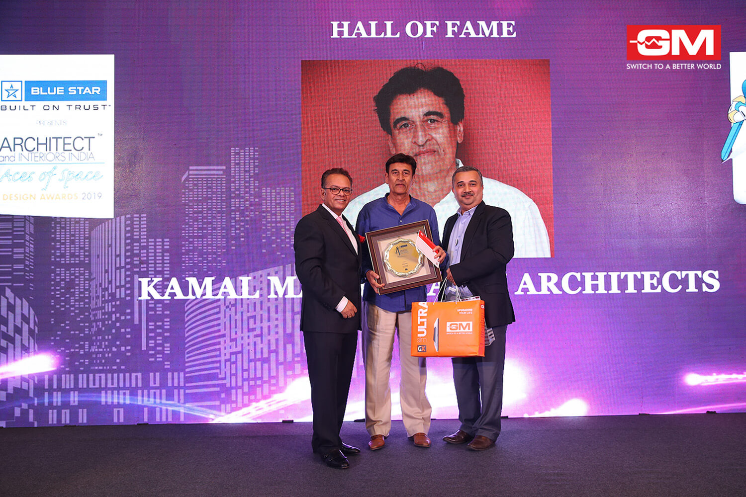 yrcfz_gm_at_aces_of_space_design_awards_2019-3.jpg